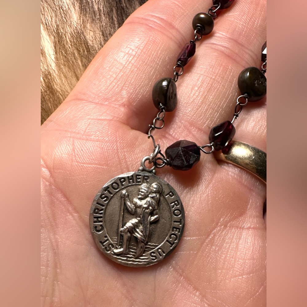Pure Garnet & Black Pearl 925 Sterling Silver St.Christopher Pendant Necklace - Picture 6 of 9